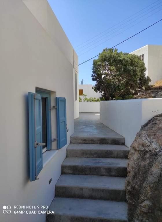 Anemoessa Studios Serifos Town